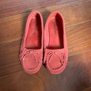 Women's Minnetonka suede moccasin